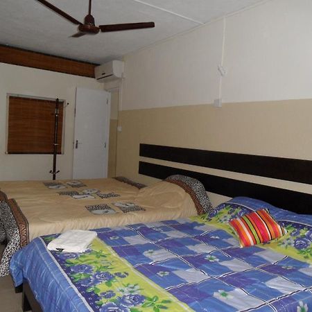 Sun 7 Guest House-Hotel Grand Baie Esterno foto