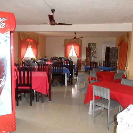 Sun 7 Guest House-Hotel Grand Baie Esterno foto